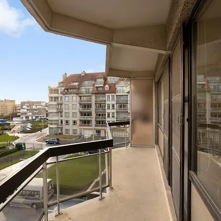 Apartment Poseidon 531 R Blankenberge